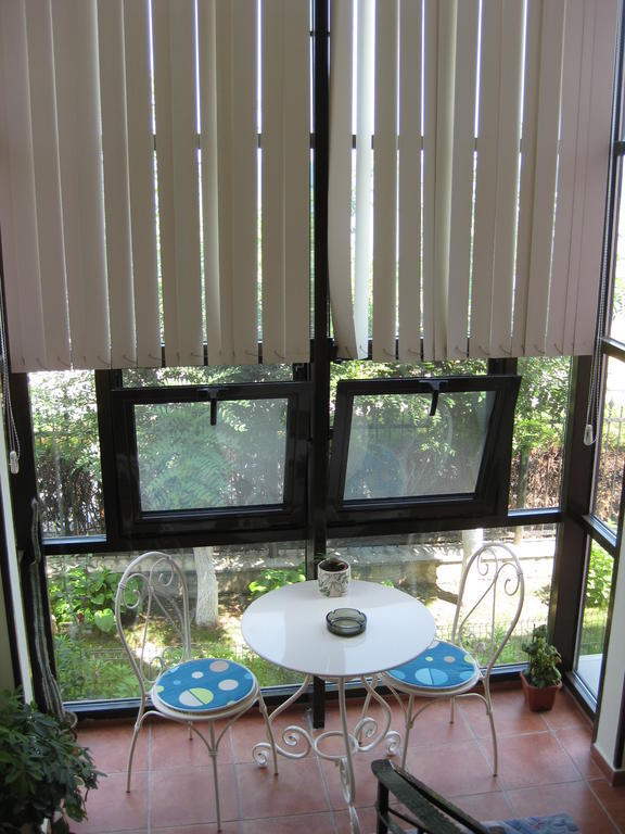 V3 Villa 艾福雷诺德 外观 照片