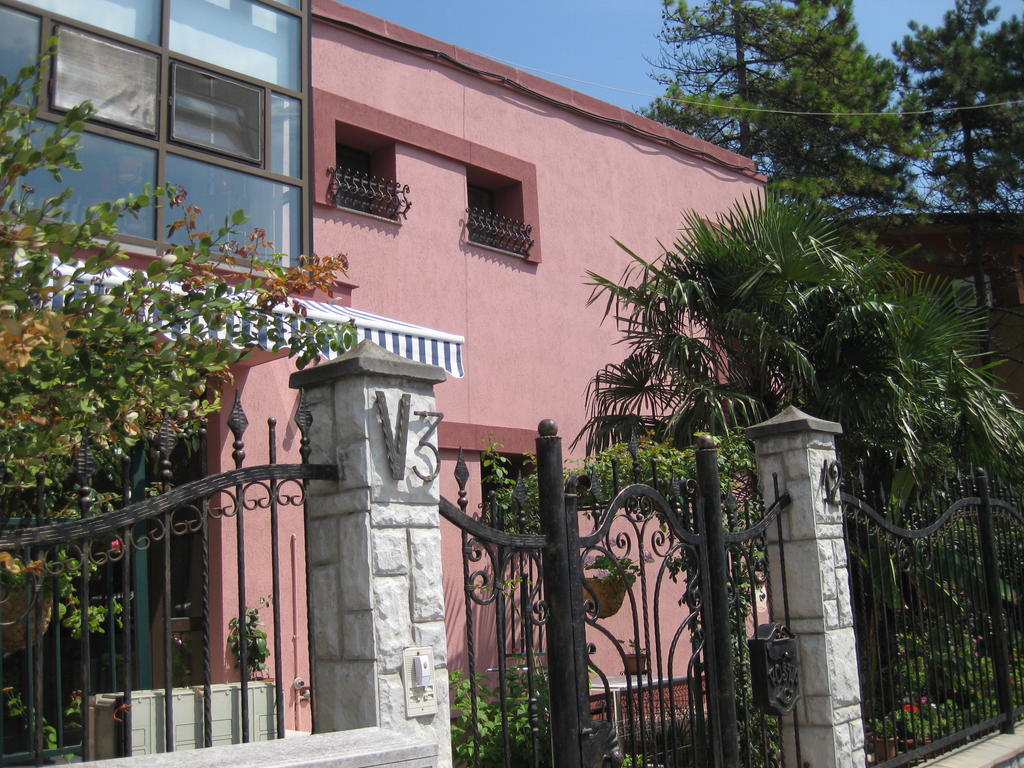 V3 Villa 艾福雷诺德 外观 照片